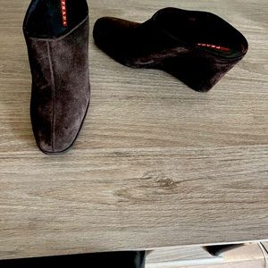 Prada Brown suede leather wedge. Size 8. Like new